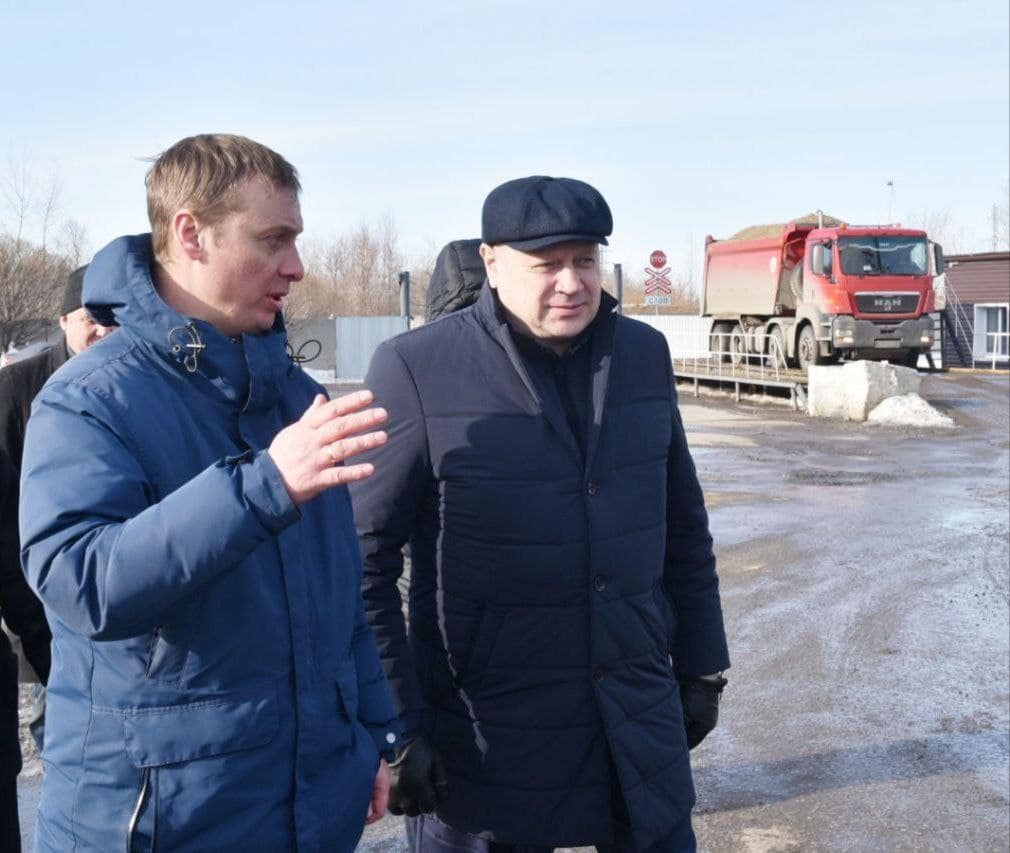 Асфальтобетонный завод в Омске запущен на две недели раньше, чем в прошлом году