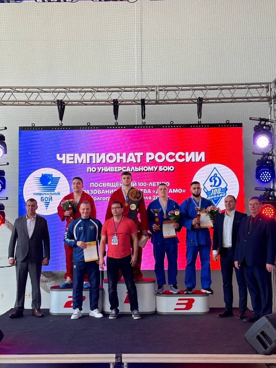 Омские спортсмены удостоились шести наград чемпионата России по универсальному бою