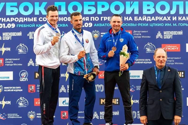 Омские гребцы стали бронзовыми призёрами турнира "Кубок доброй воли"