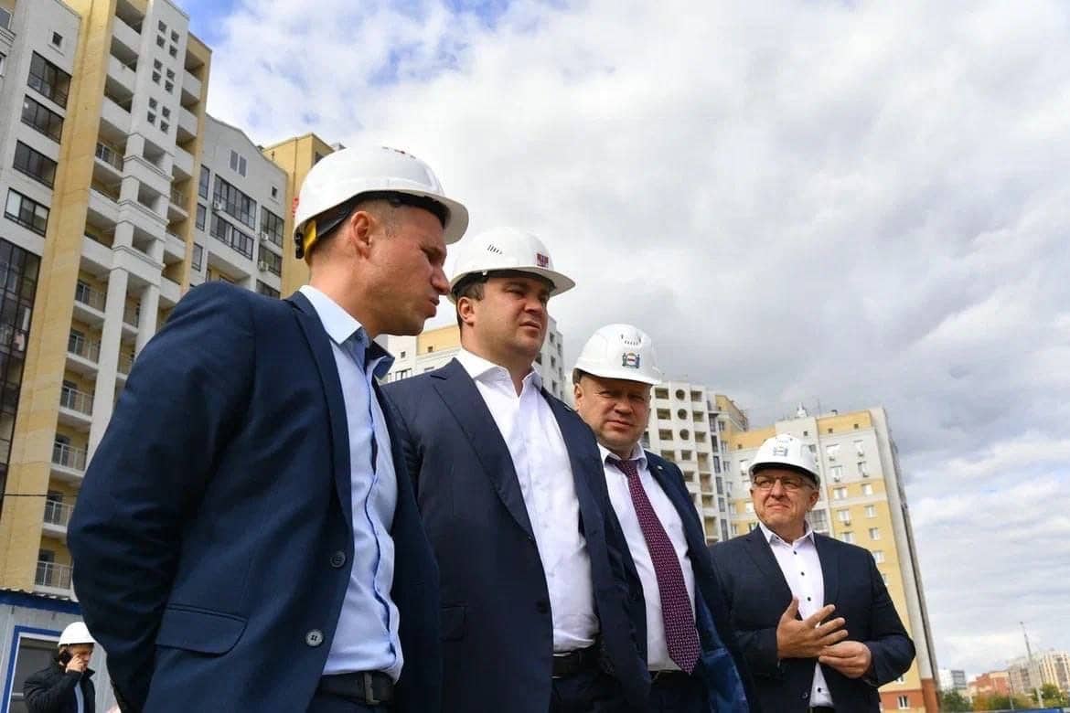 Новый формат контроля за приоритетными стройками введен в Омске