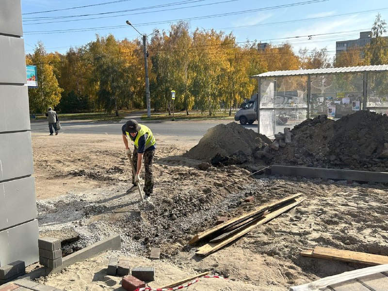 До конца октября в Омске достроят "Московский дворик" на улице Гашека