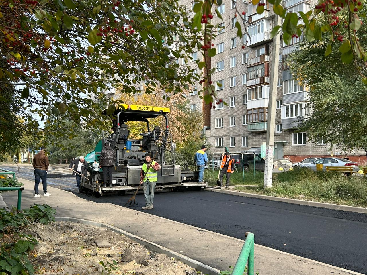 В Ленинском округе Омска завершается ремонт дворов и придомовых территорий