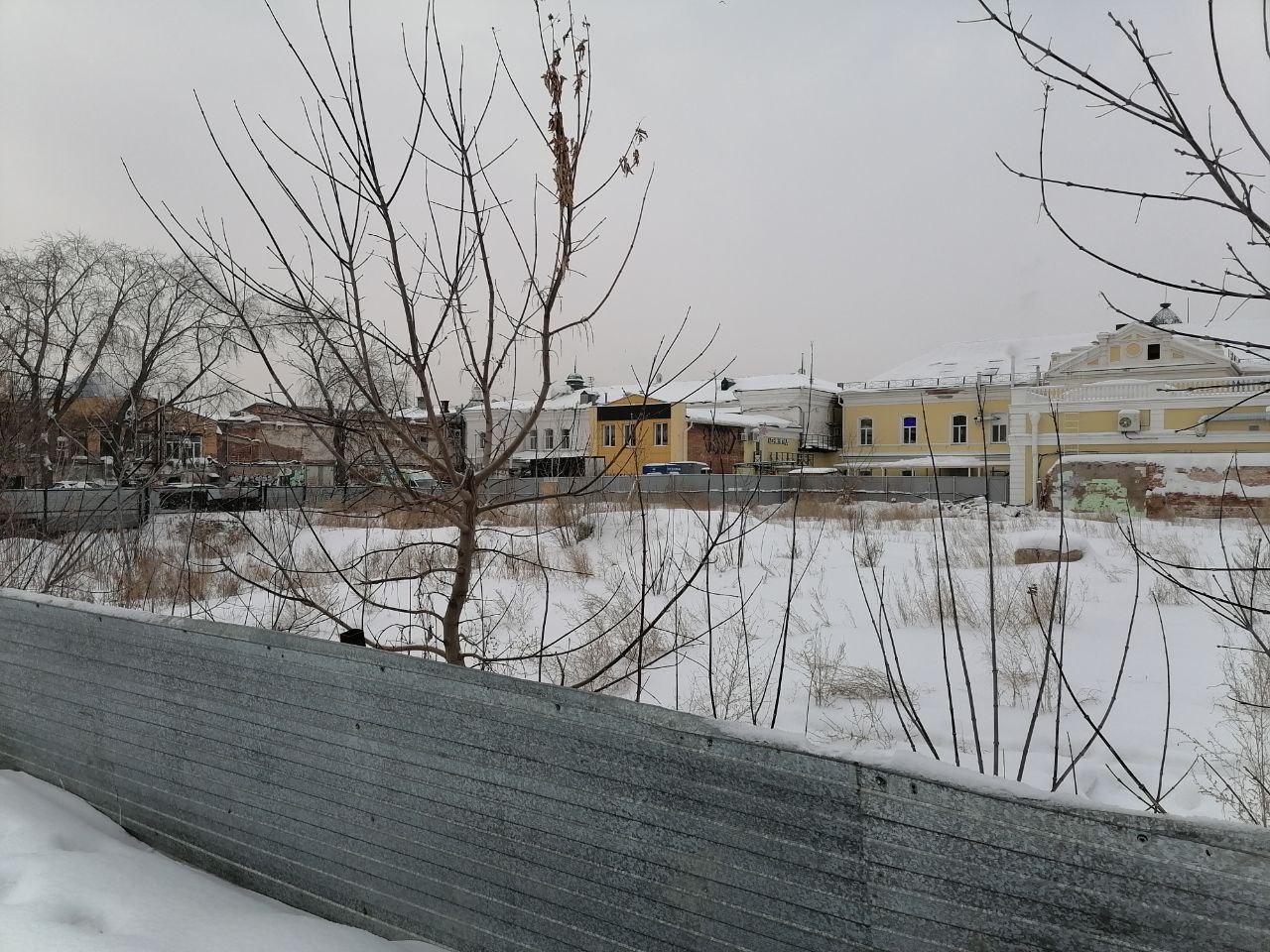 Около «Летура» в Омске появится ресторан на месте парковки