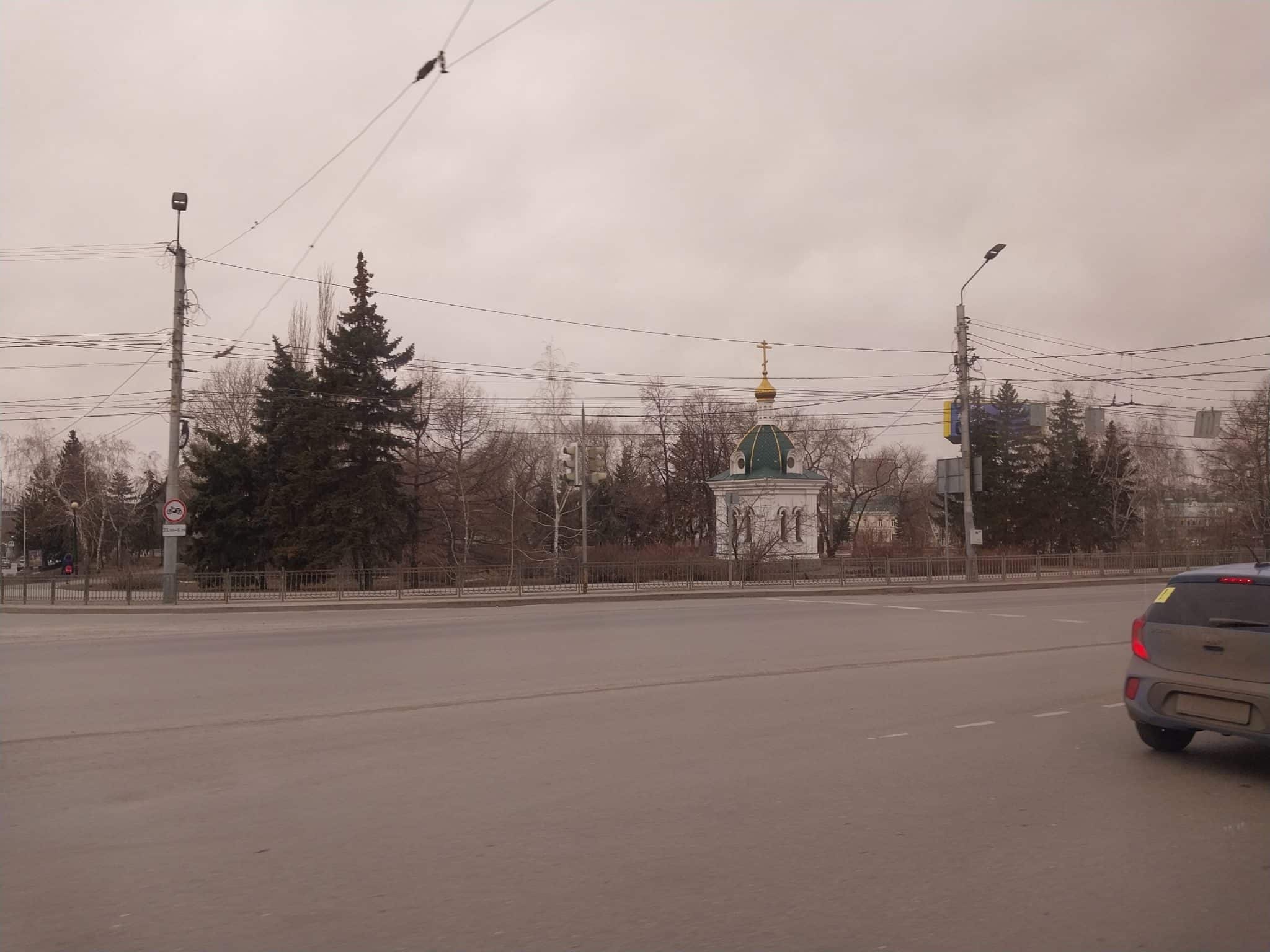 В Омске снова предлагают построить собор на месте памятника Ленину - коммунисты против