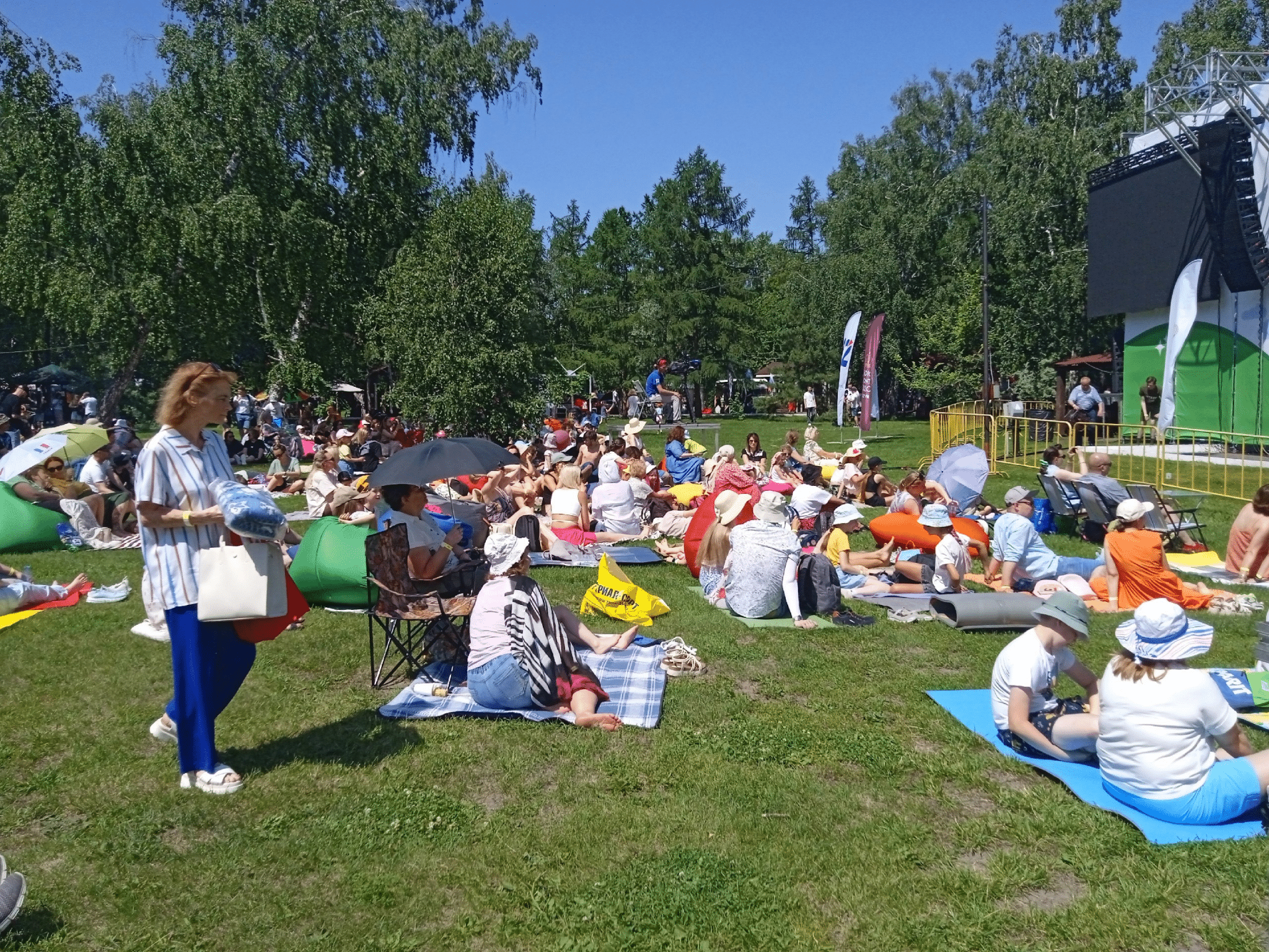 В Омске стартовал музыкальный open-air фестиваль «Симфопарк»