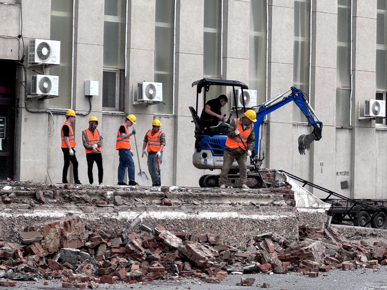 В Омске начался ремонт СКК имени Блинова