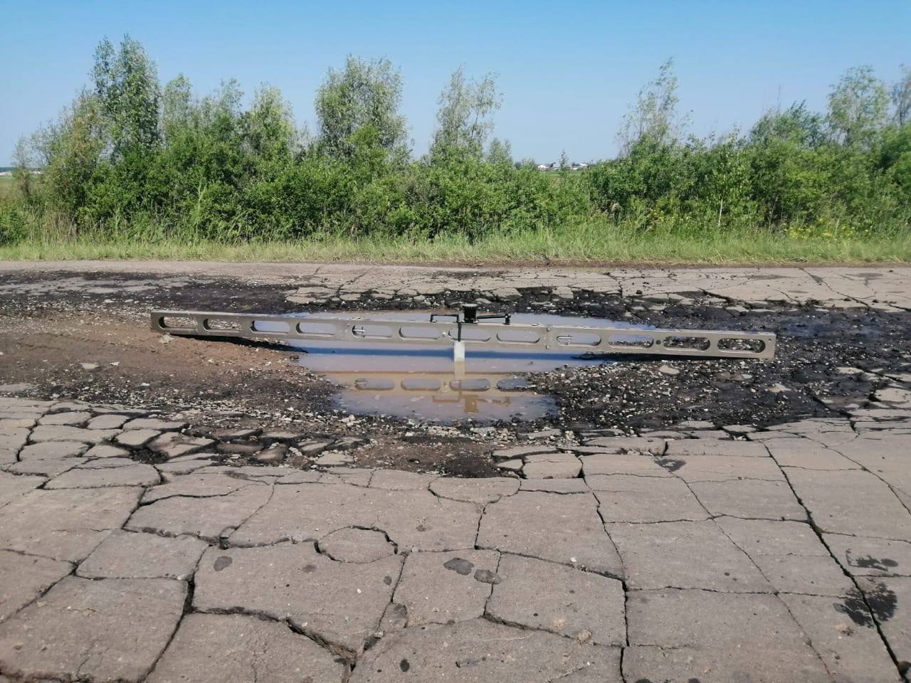 Омская прокуратура потребовала починить "убитую" дорогу под Любино
