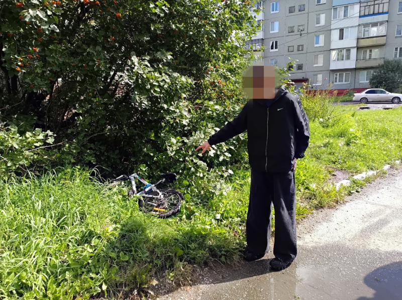 В Омске два школьника украли сразу 5 велосипедов, чтобы покататься