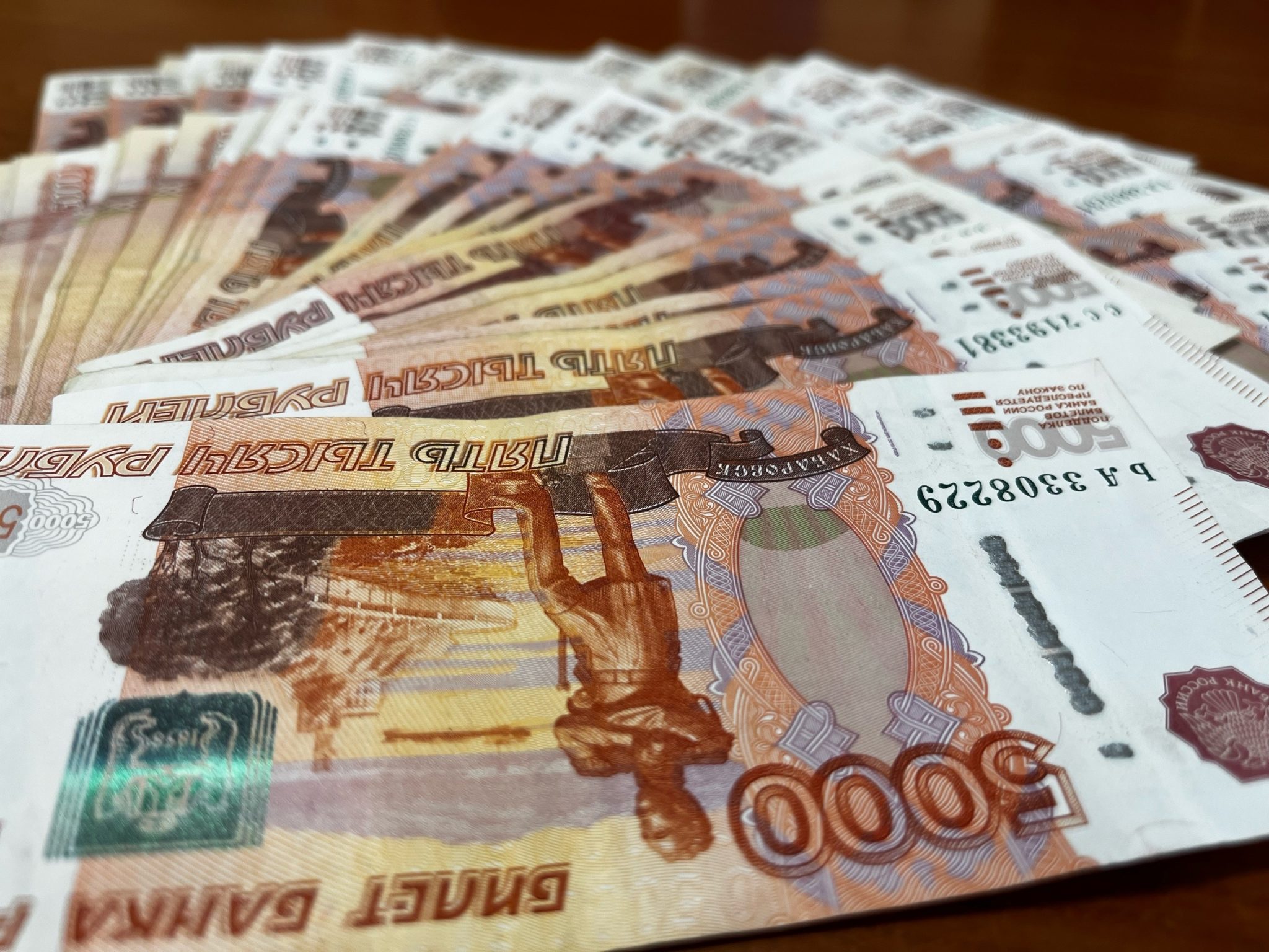 "Шайба" на Жукова выставлена на торги: омская долгострой может сменить владельца за полмиллиарда