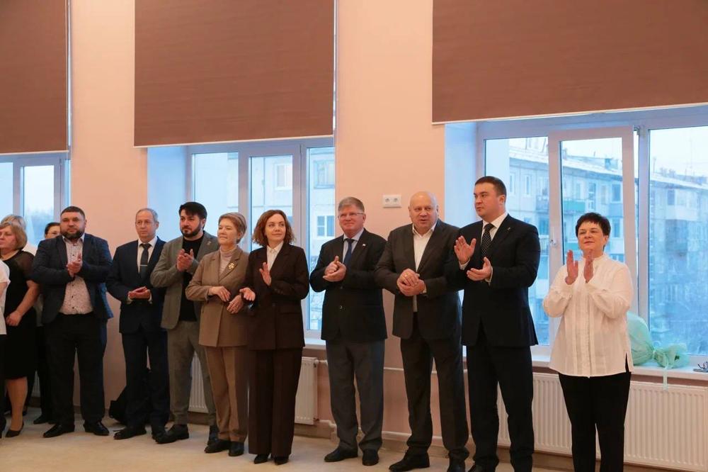 В Омске после капитального ремонта открыли школу № 79