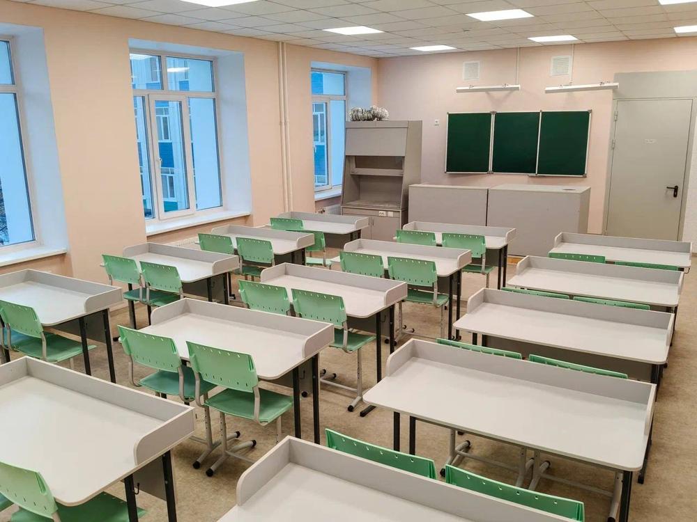 В Омске после капитального ремонта открыли школу № 79