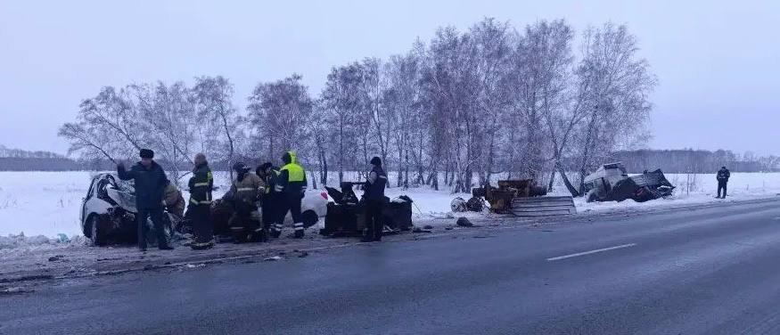 На контроле у прокуратуры: массовое ДТП произошло на трассе в Омской области